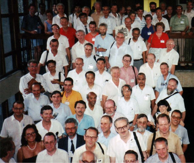 Delegates at the 1990 Congress