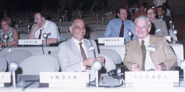 [1972: IUCr Congress and General Assembly: General Assembly]
