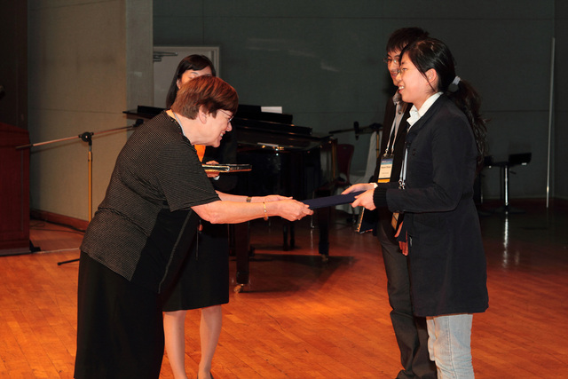 [2010: AsCA Meeting: Poster Prizewinners]