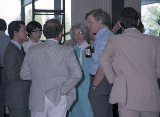[1986: Lyle H. Jensen Symposium: Prebanquet mixer]
