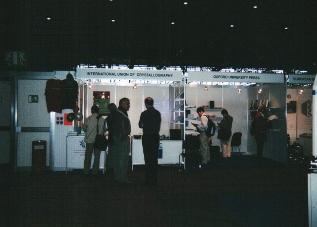 [2002: IUCr Congress and General Assembly: Exhibition]