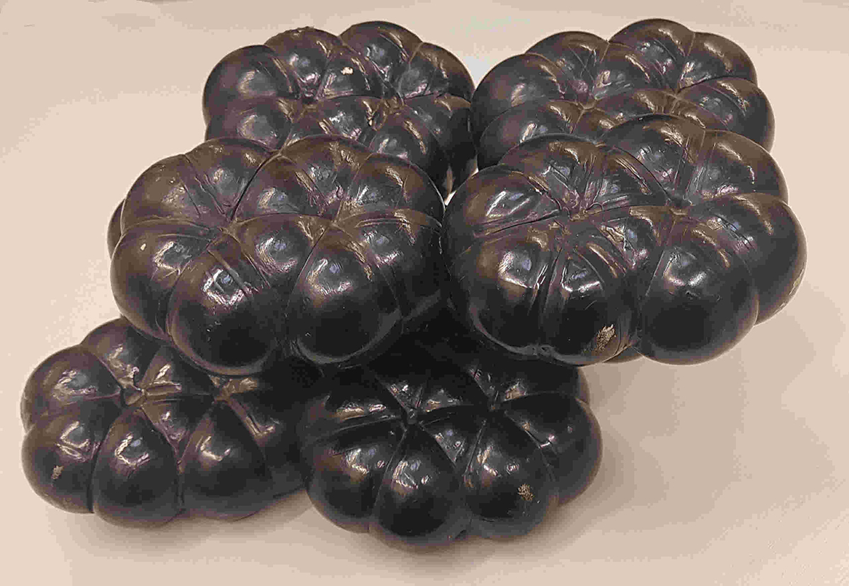 [Fig. 3 Bragg's balls]