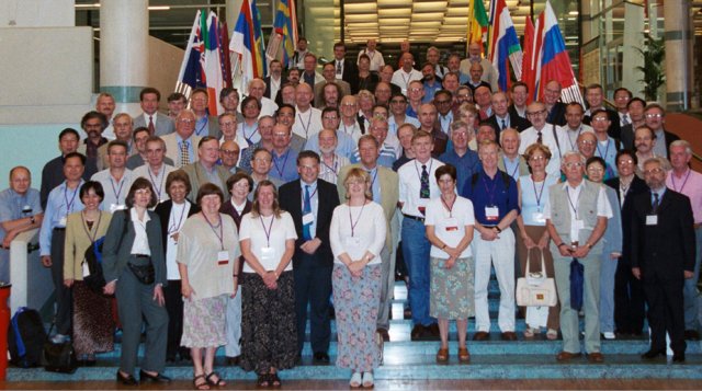 Delegates at the 2002 Congress.