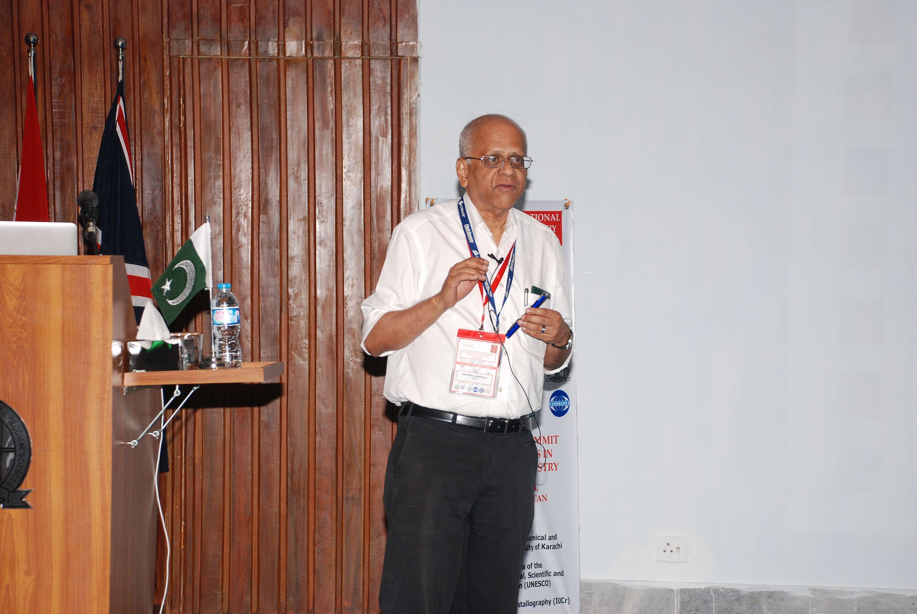 2014: South Asia Summit Meeting on Vistas in structural chemistry: Special session on the IUCr and its journals