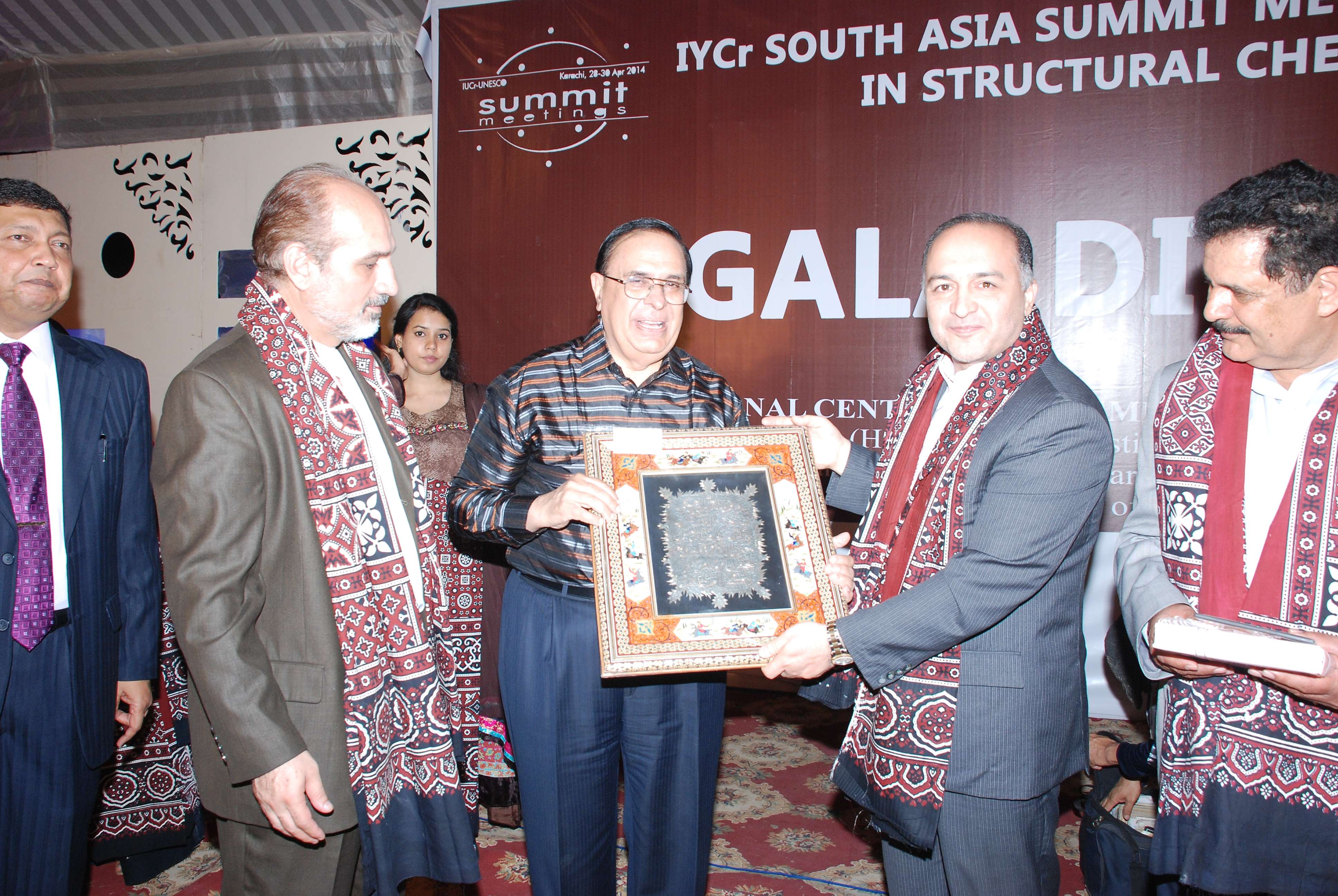 2014: South Asia Summit Meeting on Vistas in structural chemistry: Gala Dinner