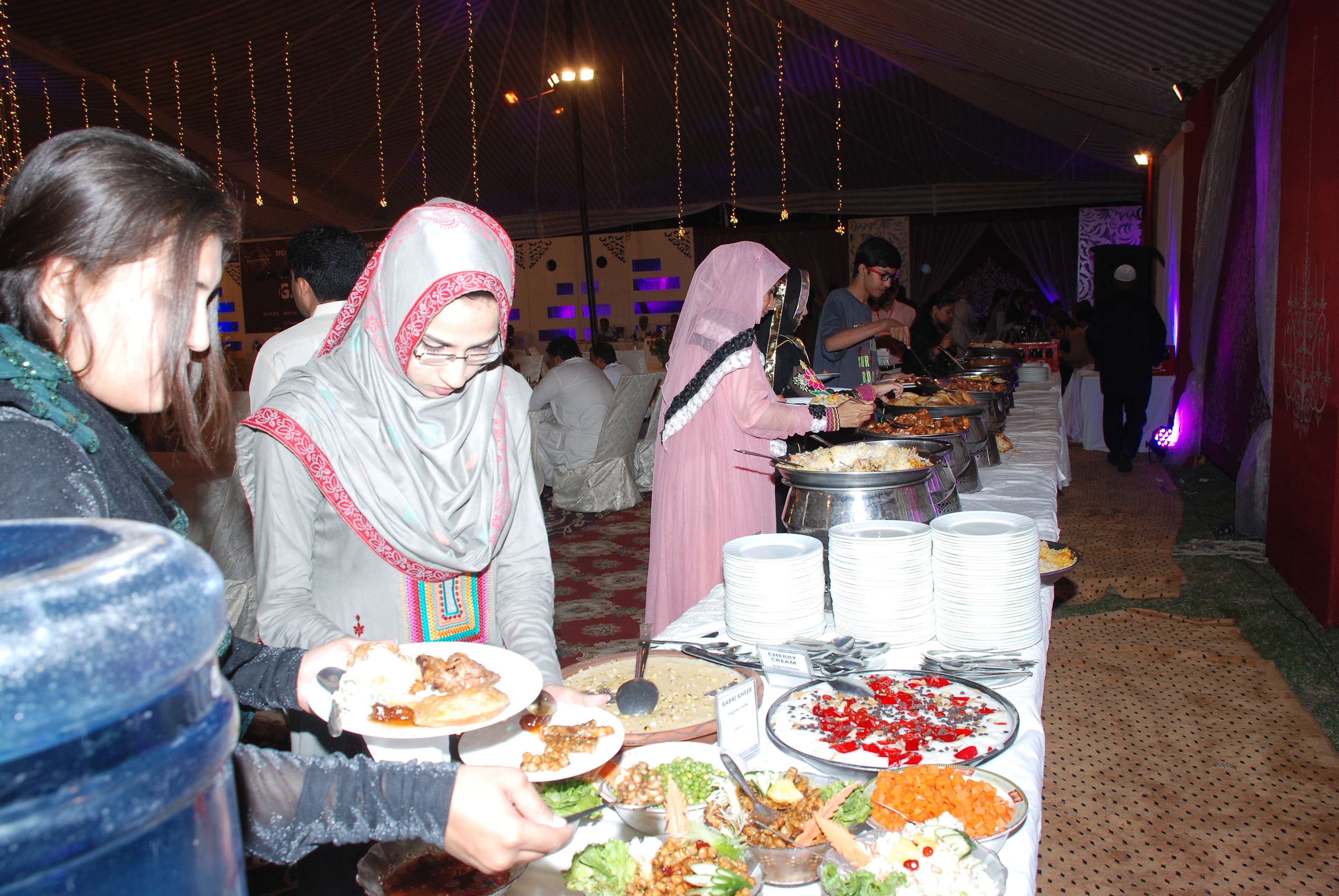 2014: South Asia Summit Meeting on Vistas in structural chemistry: Gala Dinner