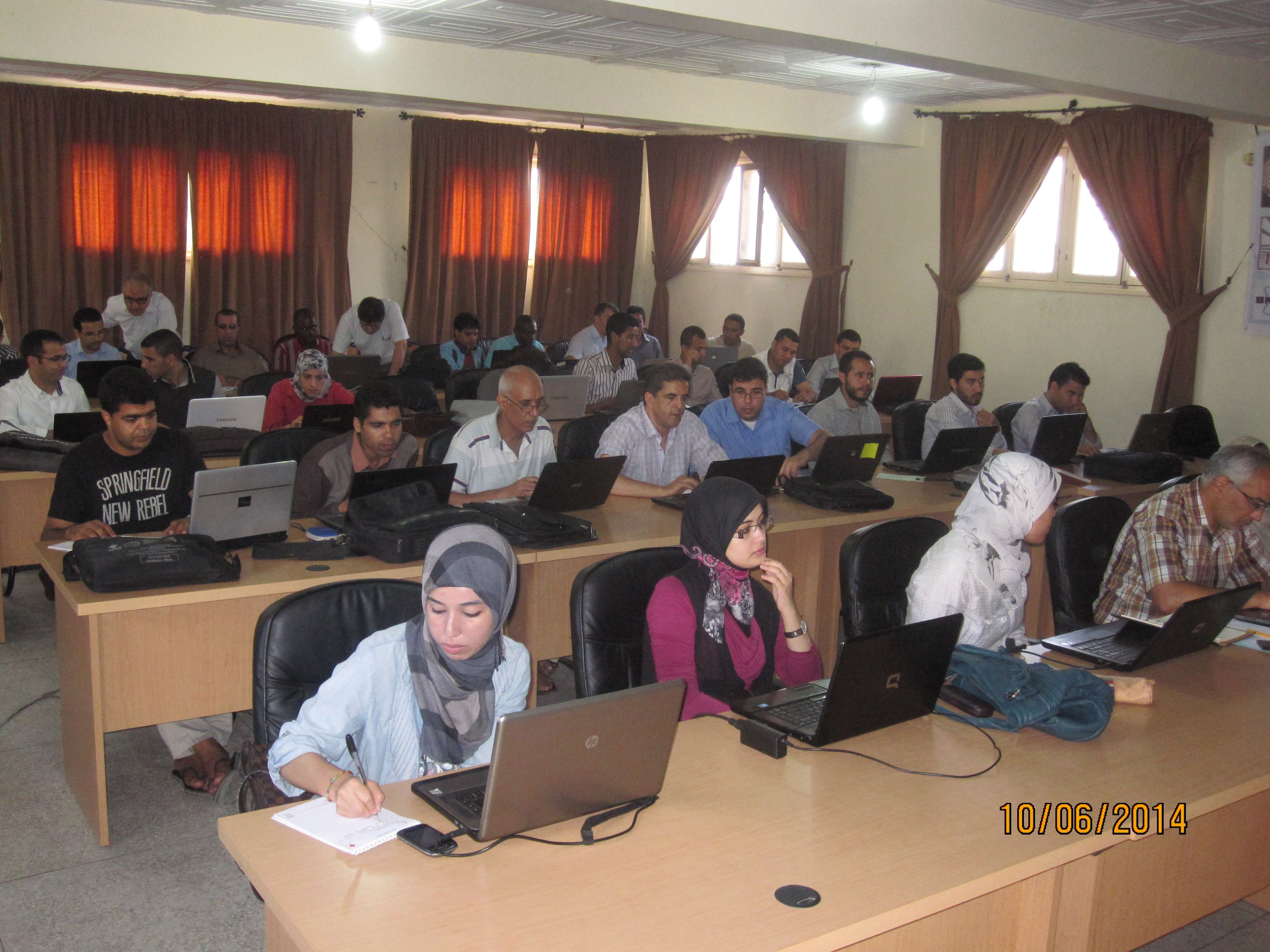 2014: IUCr-UNESCO Open Lab: Travelling Laboratory El Jadida