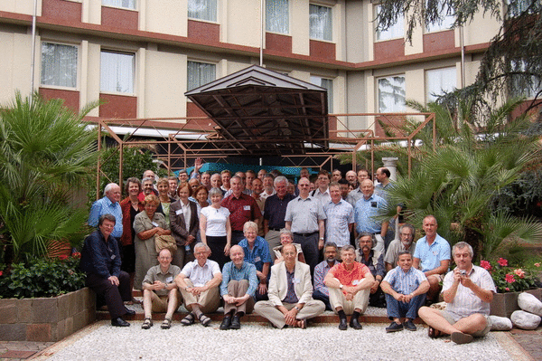 Photographs from the 2005 Meeting of the Commission on Journals.