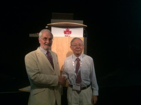 John Steeds, Michiyoshi Tanaka winning the Gjønnes medal
