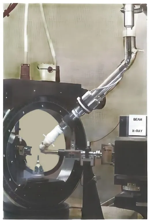 Siemens-Nicolet low-temperature apparatus