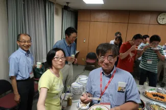 2018: Training Course on Symmetry and Group Theory: Lunch