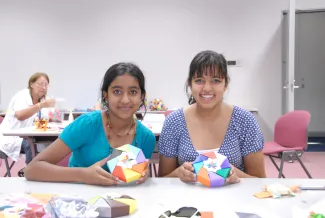 2008: IUCr Congress and General Assembly: Origami