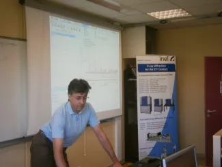 2013: 4th International Workshop on Combined Analysis using X-ray and Neutron Scattering: Classroom session