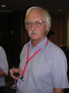 2016: 7th International Workshop on Combined Analysis using X-ray and Neutron Scattering: Classroom session
