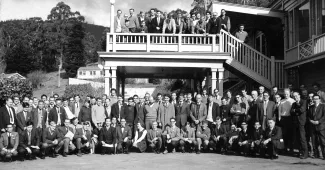 1965: Australian Conference on Microscopy and Microanalysis: Group photo