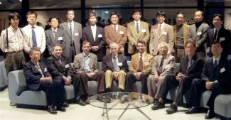 2004: Symposium: Group photo