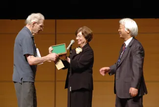 2008: IUCr Congress and General Assembly: Ewald Prize award ceremony
