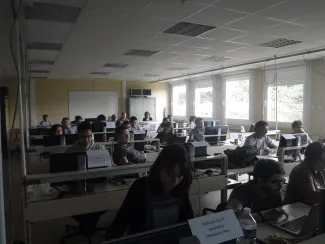 2016: 7th International Workshop on Combined Analysis using X-ray and Neutron Scattering: Classroom session