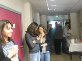 2016: 7th International Workshop on Combined Analysis using X-ray and Neutron Scattering: Refreshment break