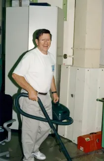 1993: Instrumentation at Tsukuba Photon Factory: Team members