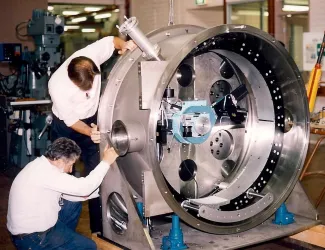 1993: Instrumentation at Tsukuba Photon Factory: Team members