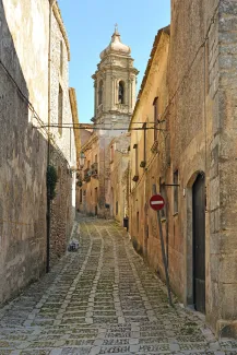 2011: Erice School on Powder Diffraction: Social events
