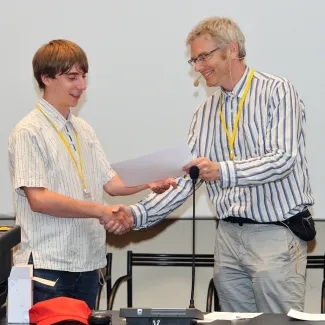 2011: Erice School on Powder Diffraction: Certificates