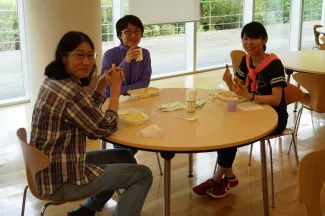 2016: Training Course on Symmetry and Group Theory: Refreshment break