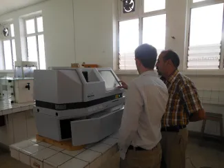 2014: IUCr-UNESCO Open Lab: Travelling Laboratory Rabat