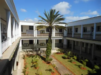 2014: IUCr-UNESCO Open Lab: Travelling Laboratory Rabat