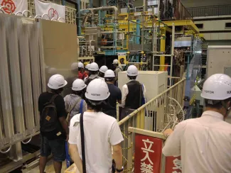 2017: Training Course on Symmetry and Group Theory: Visit to Photon Factory