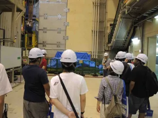 2017: Training Course on Symmetry and Group Theory: Visit to Photon Factory