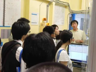 2017: Training Course on Symmetry and Group Theory: Visit to Photon Factory