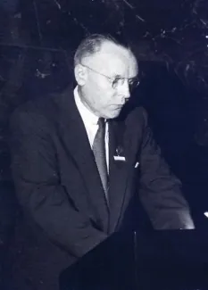 1956: First specialized symposium between IUCr assemblies: Participants