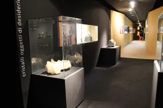 2013: Crystalli!: Exhibition
