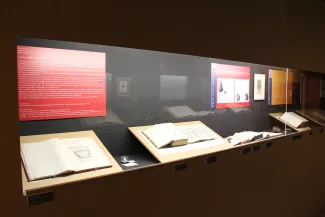 2013: Crystalli!: Exhibition