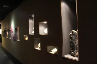 2013: Crystalli!: Exhibition