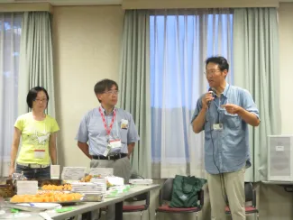 2018: Training Course on Symmetry and Group Theory: Lunch