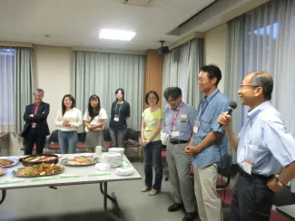 2018: Training Course on Symmetry and Group Theory: Lunch