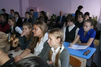 2013: Frontiers of Crystallography Workshop: School visit