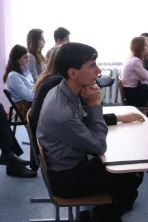 2013: Frontiers of Crystallography Workshop: School visit