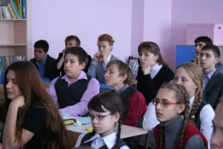 2013: Frontiers of Crystallography Workshop: School visit
