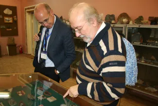 2013: Frontiers of Crystallography Workshop: School visit