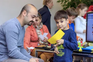 2014: Alice im Kristall-land: An open crystallography day for the general public