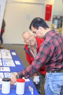 2014: Alice im Kristall-land: An open crystallography day for the general public