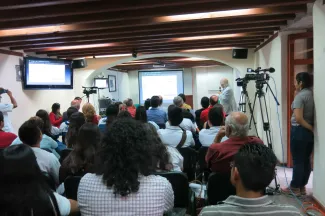 2016: Crystallography for Space Sciences: Workshops and classes