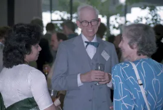 1986: Lyle H. Jensen Symposium: Prebanquet mixer