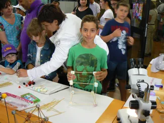 2013: The Room of Crystals: Exhibition and hands-on demonstrations