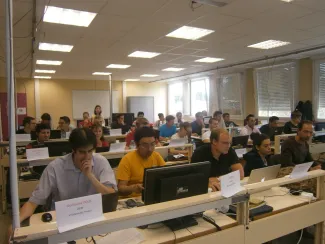 2014: 5th International Workshop on Combined Analysis using X-ray and Neutron Scattering: Classroom session