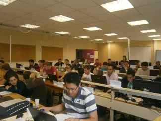 2014: 5th International Workshop on Combined Analysis using X-ray and Neutron Scattering: Classroom session